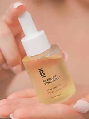 Blossom Essentials Hydration Oil – Marula + Golden Jojaba